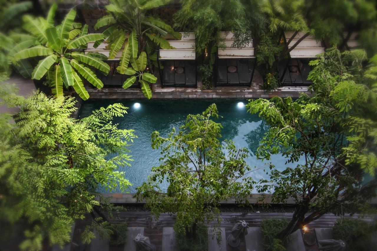 Larimar Hotel&Resort Phnom Penh Exterior foto